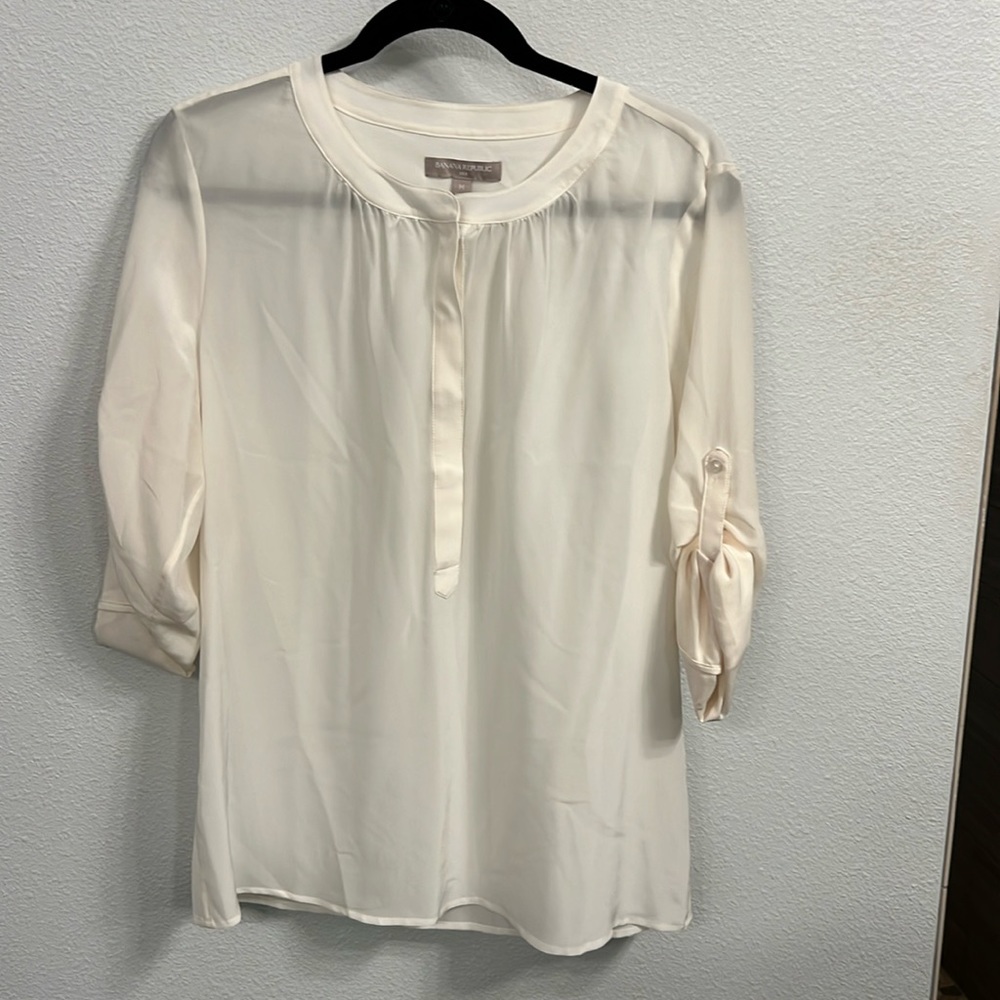 Banana Republic cream silk blouse